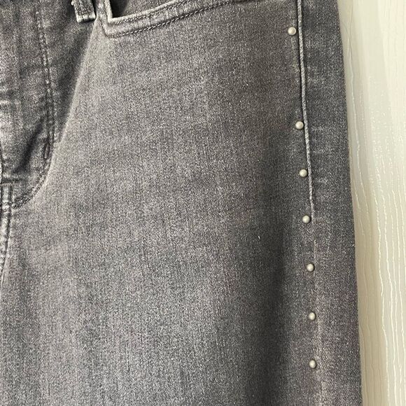 Levi’s 311 shaping skinny women’s studded jeans size 30 - Picture 5 of 10